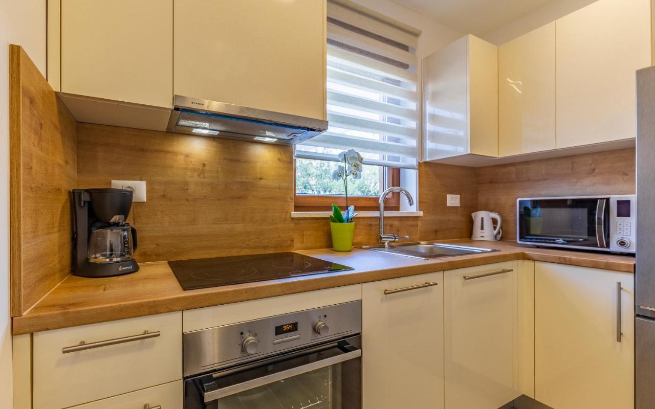 Apartment Blue Pula, New, Family Friendly, Comfortable, Free Parking And Wifi Kültér fotó