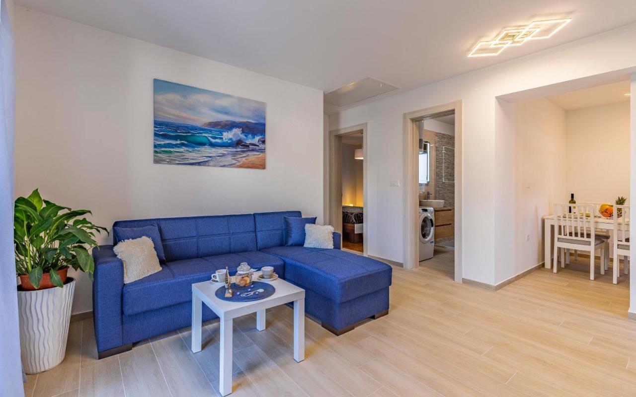 Apartment Blue Pula, New, Family Friendly, Comfortable, Free Parking And Wifi Kültér fotó